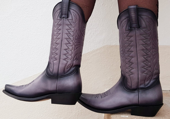 Ecological Cowboy Boots for Women and Men in Silver Gray
