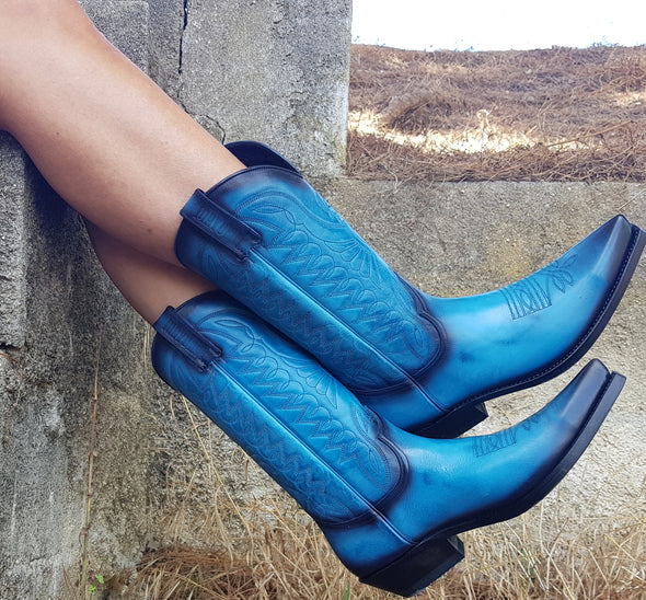 Ecological Cowboy Boots for Men and Women in Bright Vintage Blue