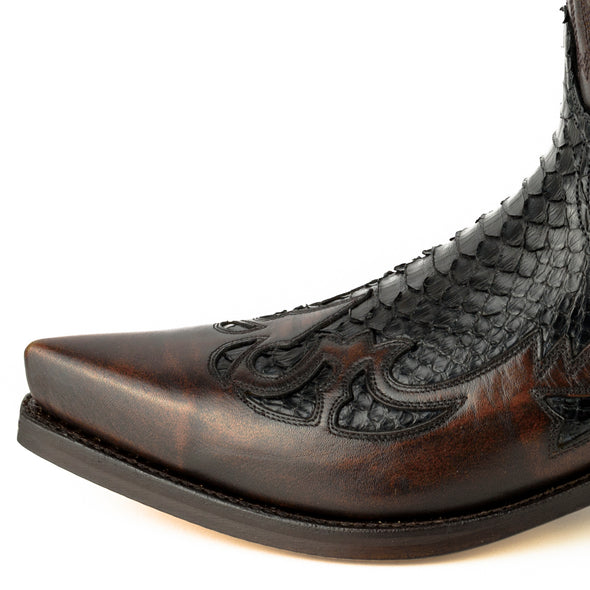 Botas de Homem e Mulher Cowboy Artesanais Couro Castanho e Preto 1935-C Texanas